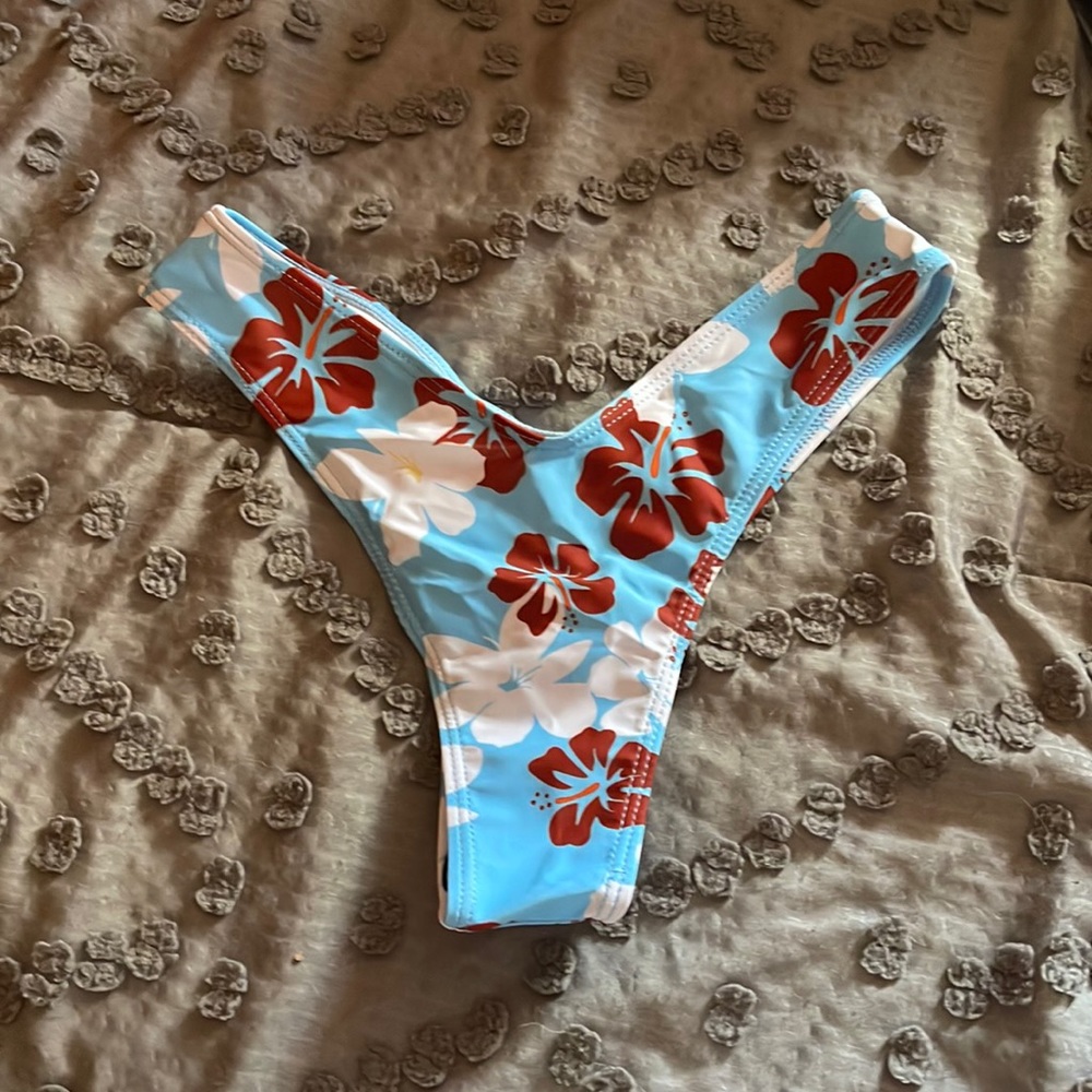 Bikini bottoms